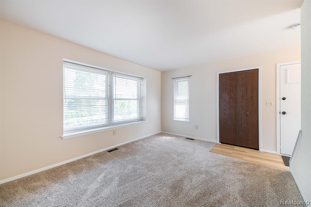 2960 WHITTIER Court, Ann Arbor, MI 48104 — Photo 13