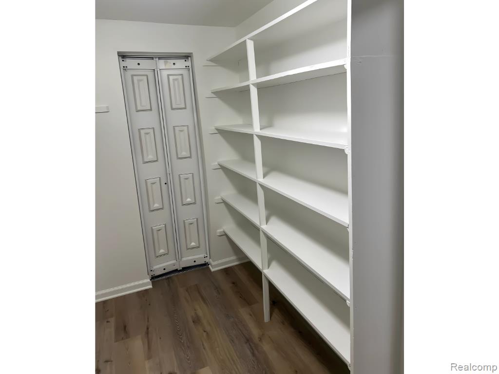 29600 CITY CENTER Drive, 4, Warren, MI 48093 — Photo 19