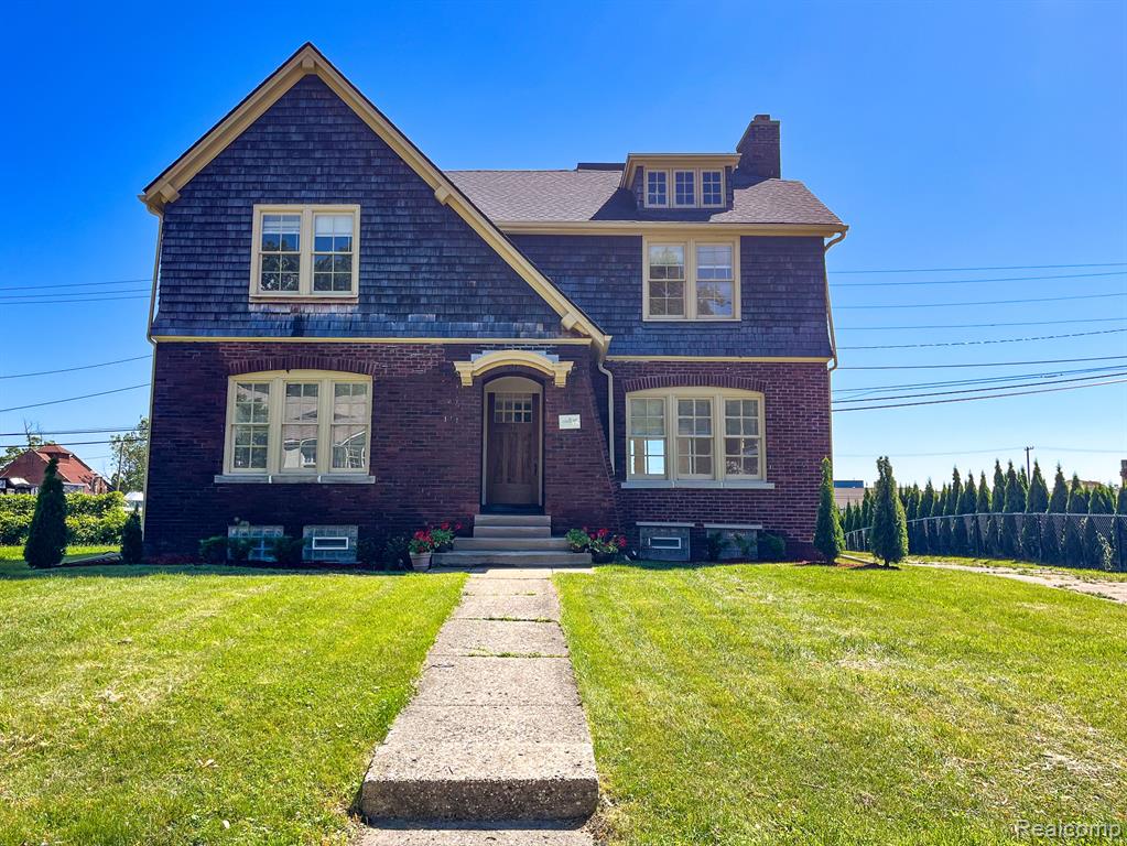 488 PARKVIEW Drive - Photo 2