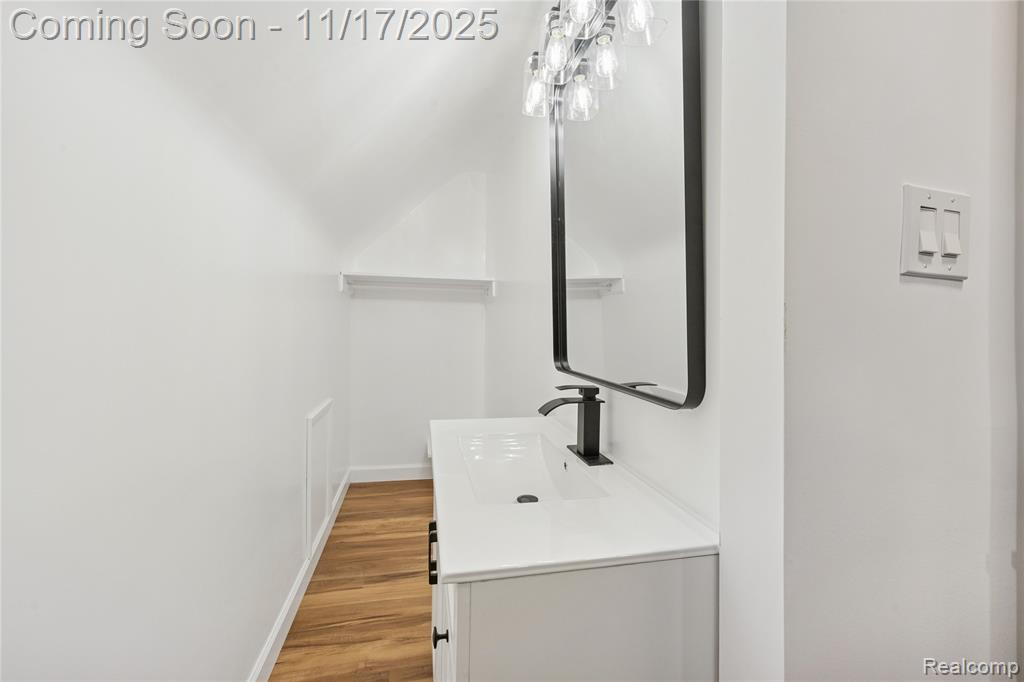 8100 Evergreen Avenue, Detroit, MI 48228 — Photo 22