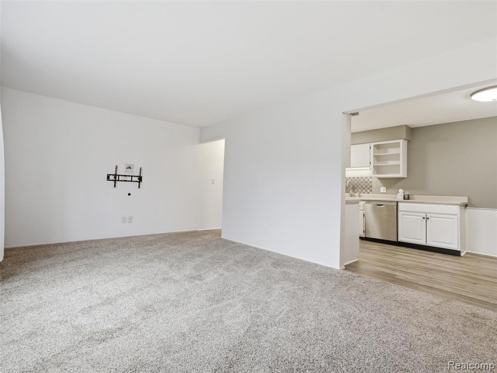 4625 Leafdale Avenue, 2B, Royal Oak, MI 48073 — Photo 3
