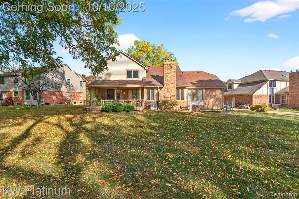 842 Timberline Drive, Rochester Hills, MI 48309 — Photo 36