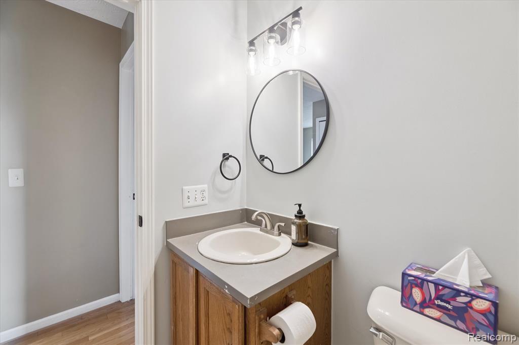 729 Cricket Crossing, Pinckney, MI 48169 — Photo 29