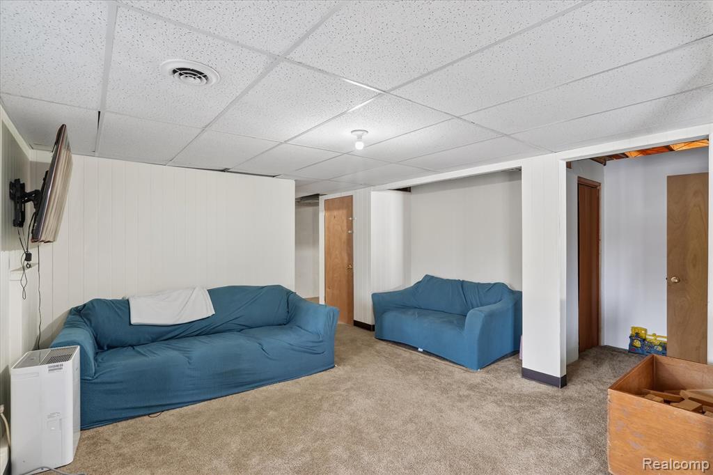 22092 Clear Lake Road, Battle Creek, MI 49014 — Photo 28