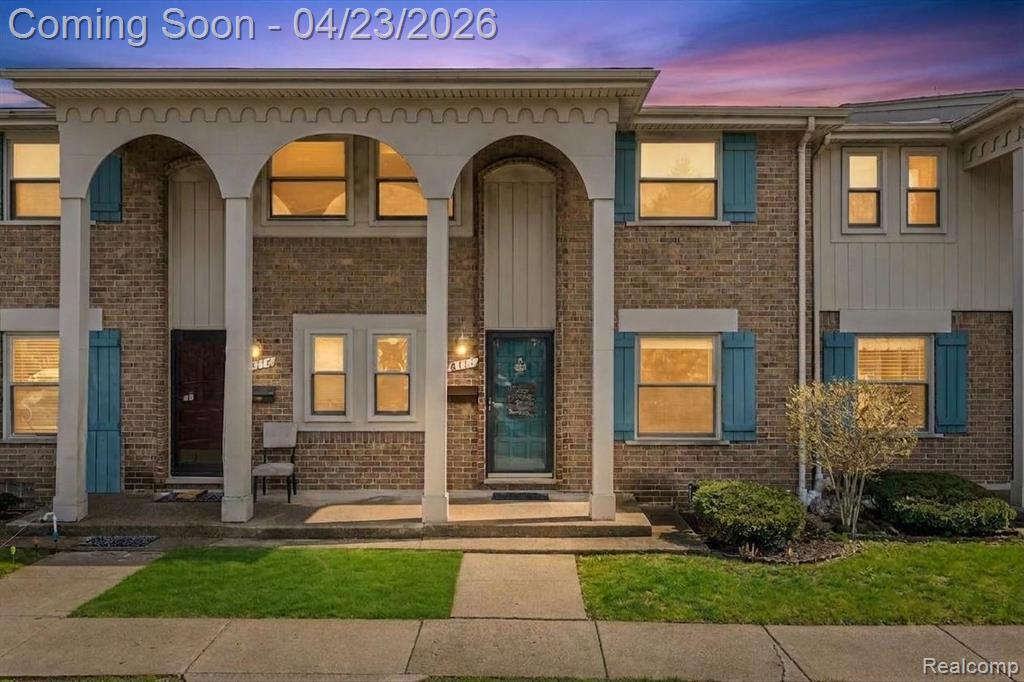 8114 Clay Court, Sterling Heights, MI 48313 — Photo 31