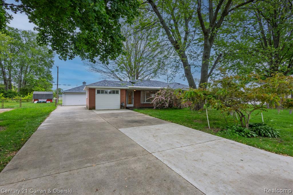 2548 Hearthside Drive, Ypsilanti, MI 48198 — Photo 2