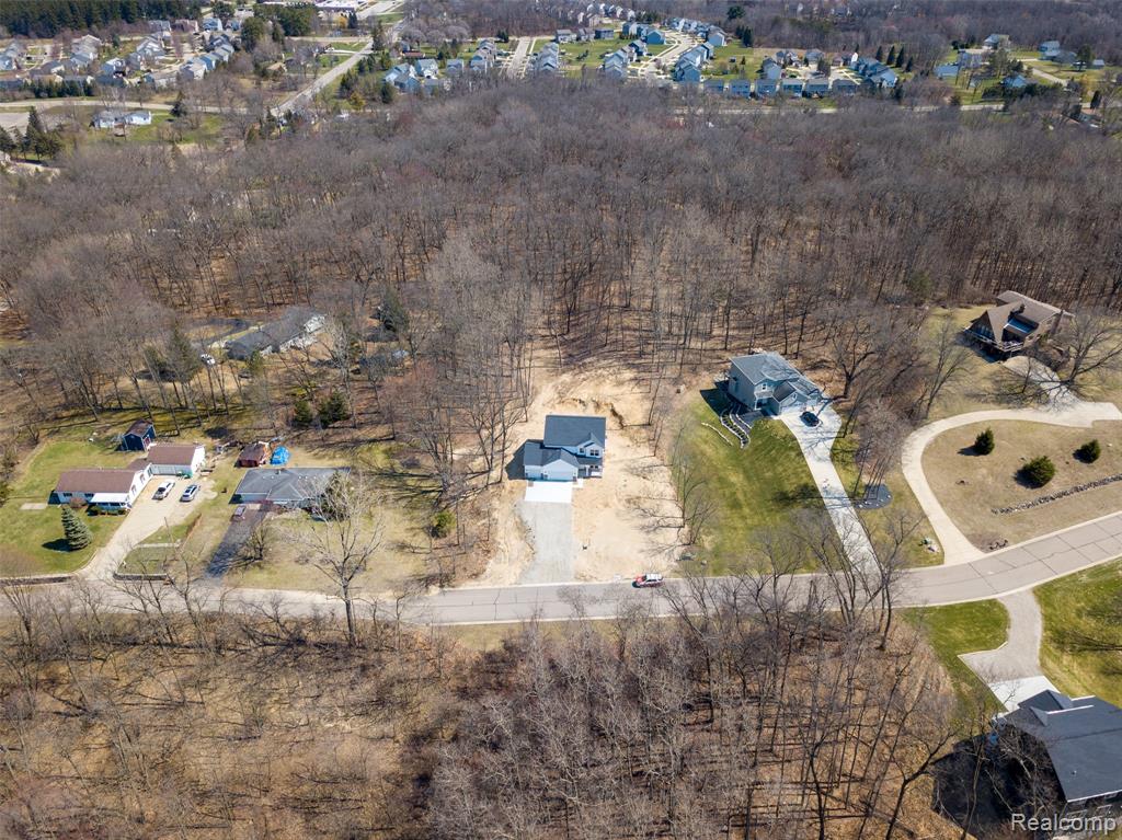 16085 Catalpa Ridge Drive, Holly, MI 48442 — Photo 36