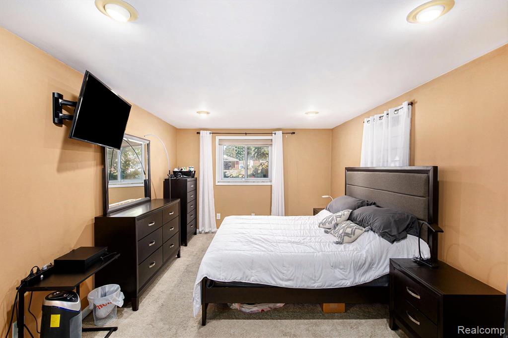 5807 Shetland Way, Waterford, MI 48327 — Photo 22