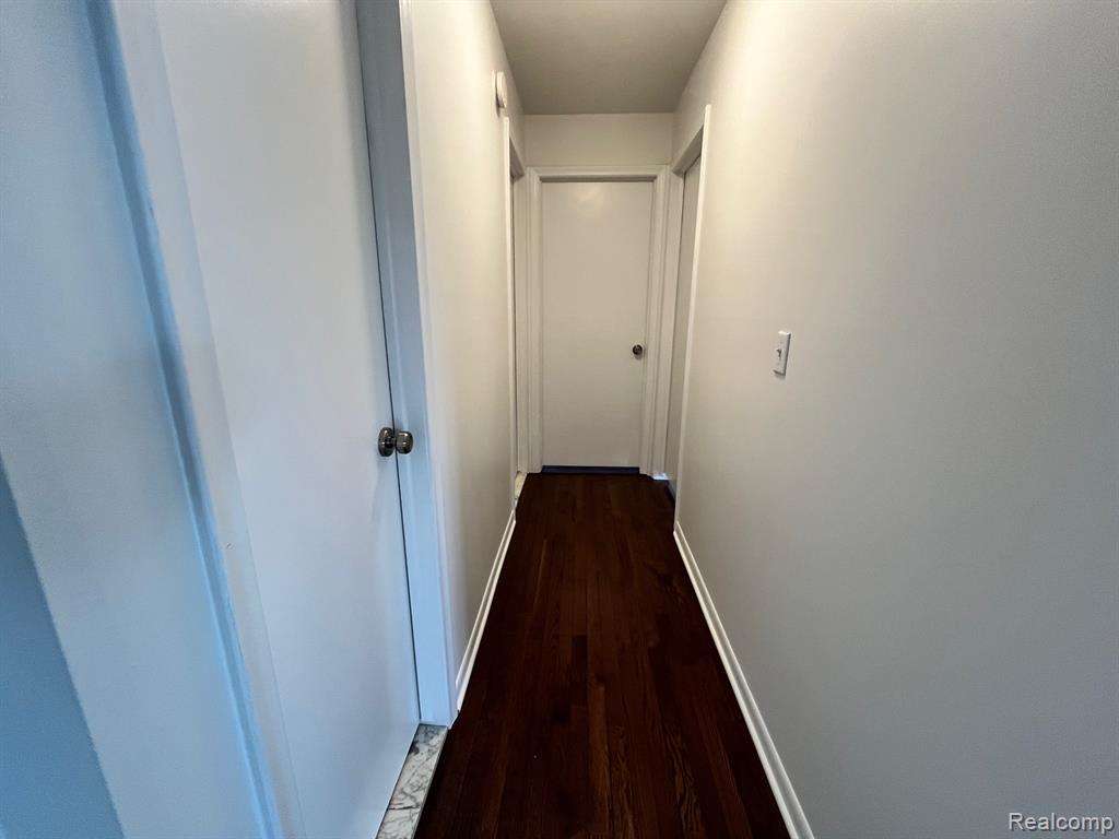 23025 Liberty Street, 13, Saint Clair Shores, MI 48080 — Photo 15