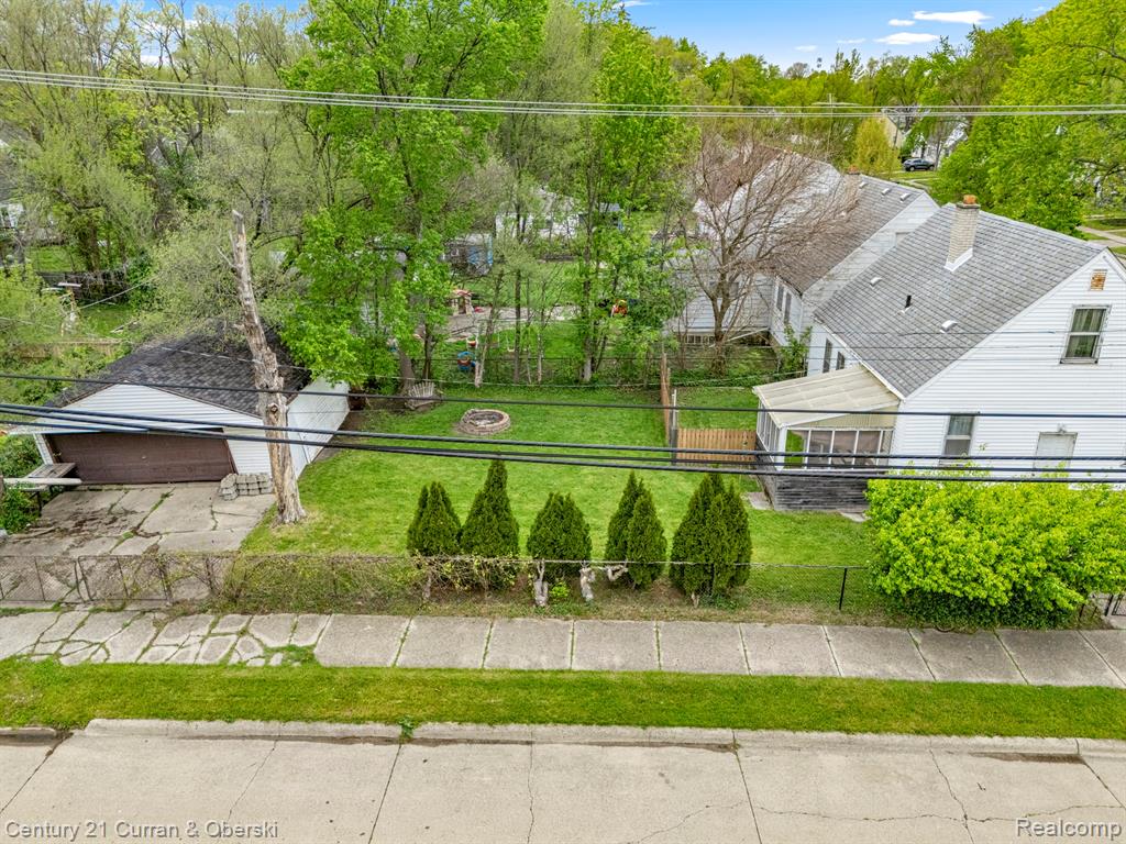 8201 Heyden Street, Detroit, MI 48228 — Photo 22