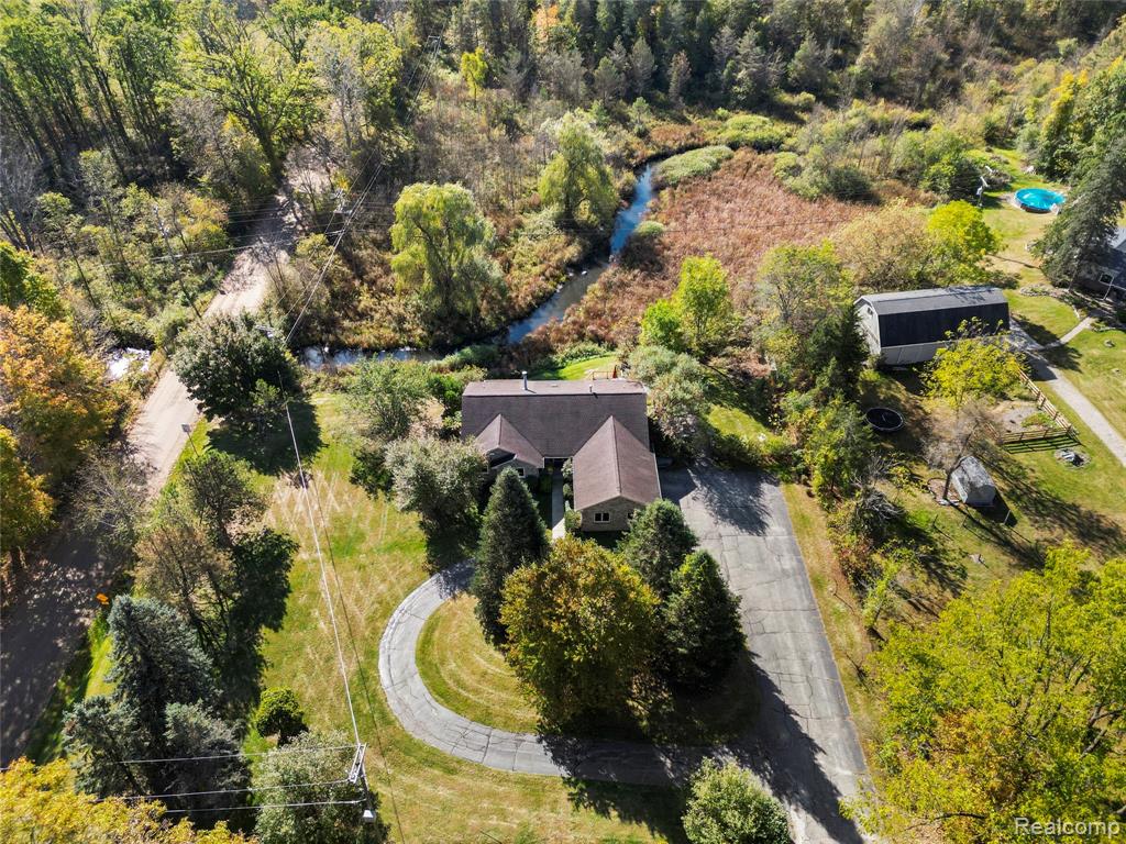 990 Brewer Road, Leonard, MI 48367 — Photo 43