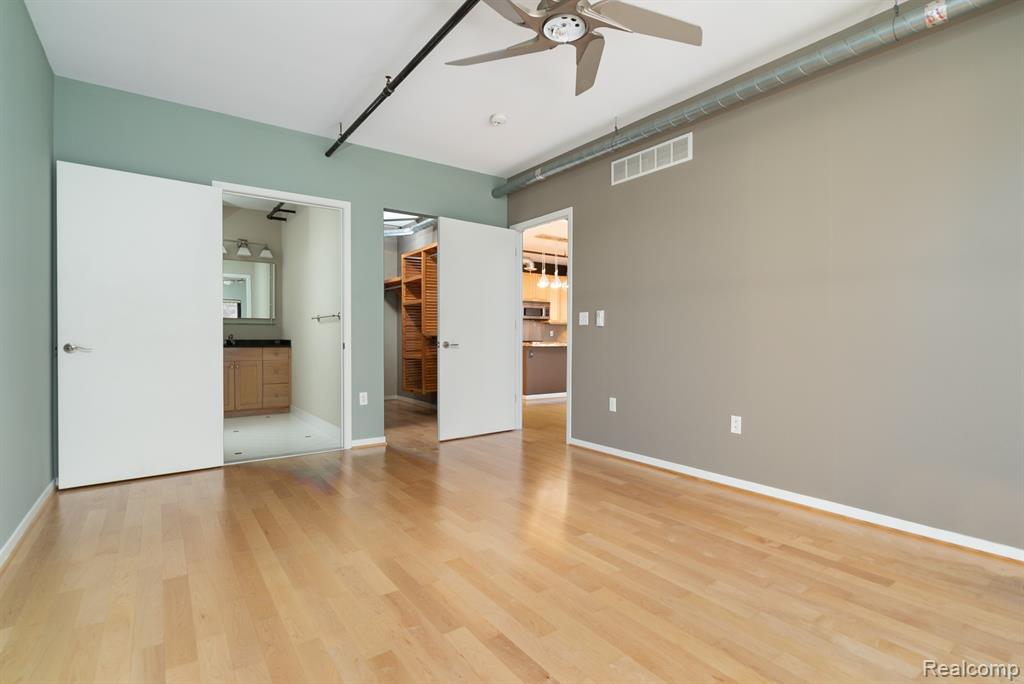 610 #204 S. Troy, Royal Oak, MI 48067 — Photo 17