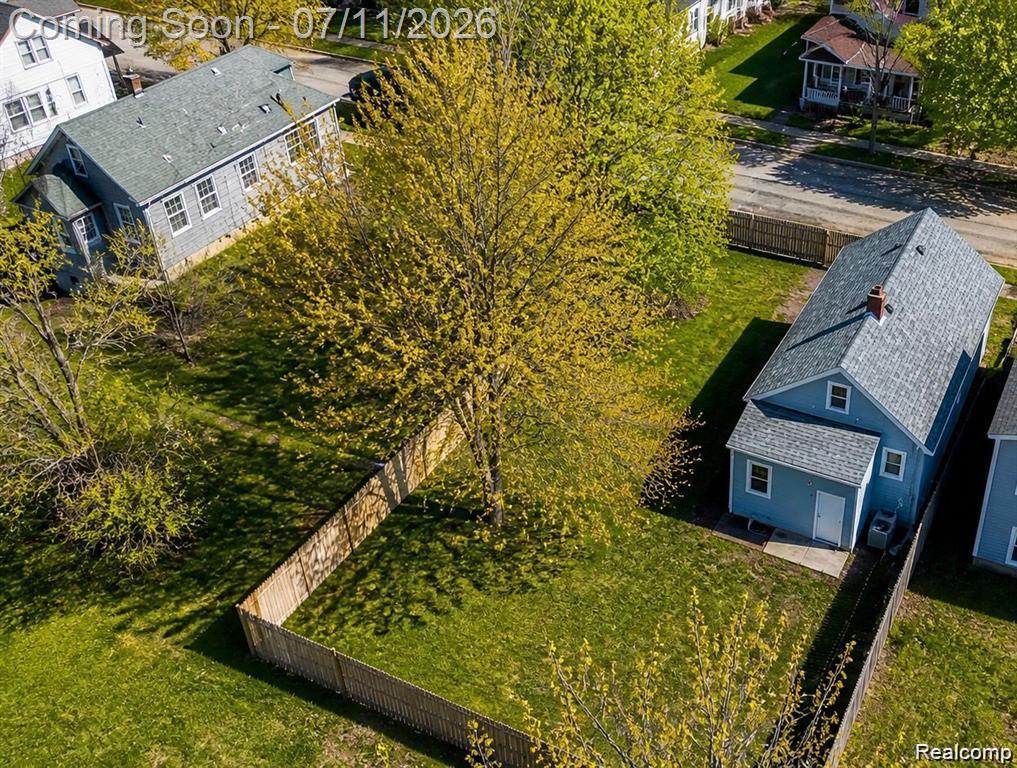 2415 McLean Street, Hamtramck, MI 48212 — Photo 24