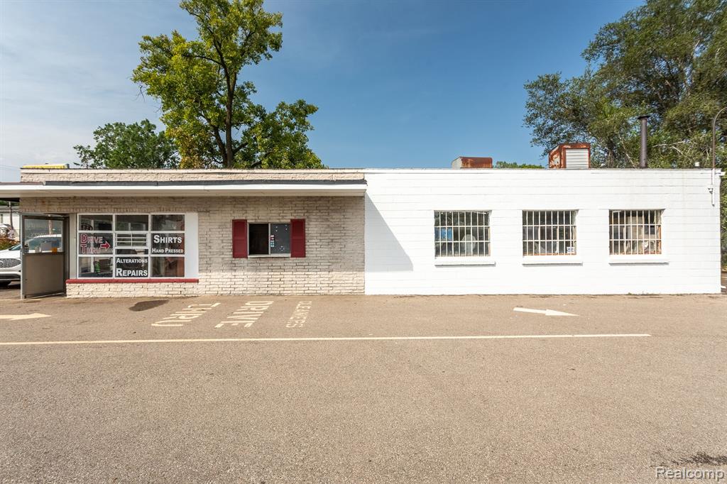 737 AUBURN Avenue, Pontiac, MI 48342 — Photo 19