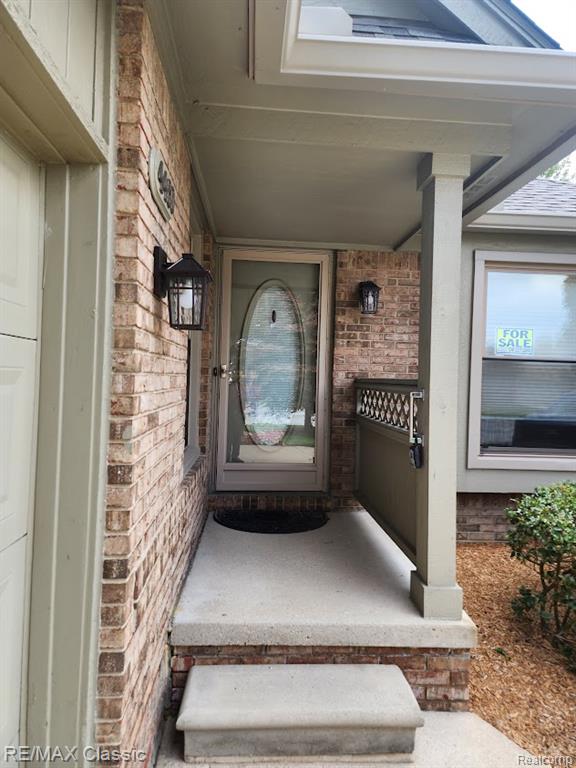 4480 Bayberry Court, Warren, MI 48092 — Photo 4