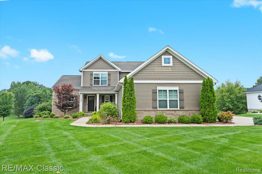 7803 Tipperary Trail, Fenton, MI 48430 — front exterior
