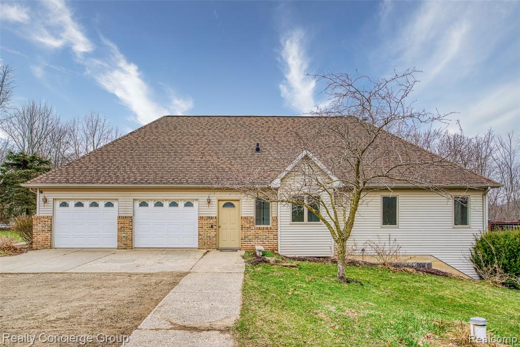 6400 Sober Road, Fowlerville, MI 48836 — Photo 3
