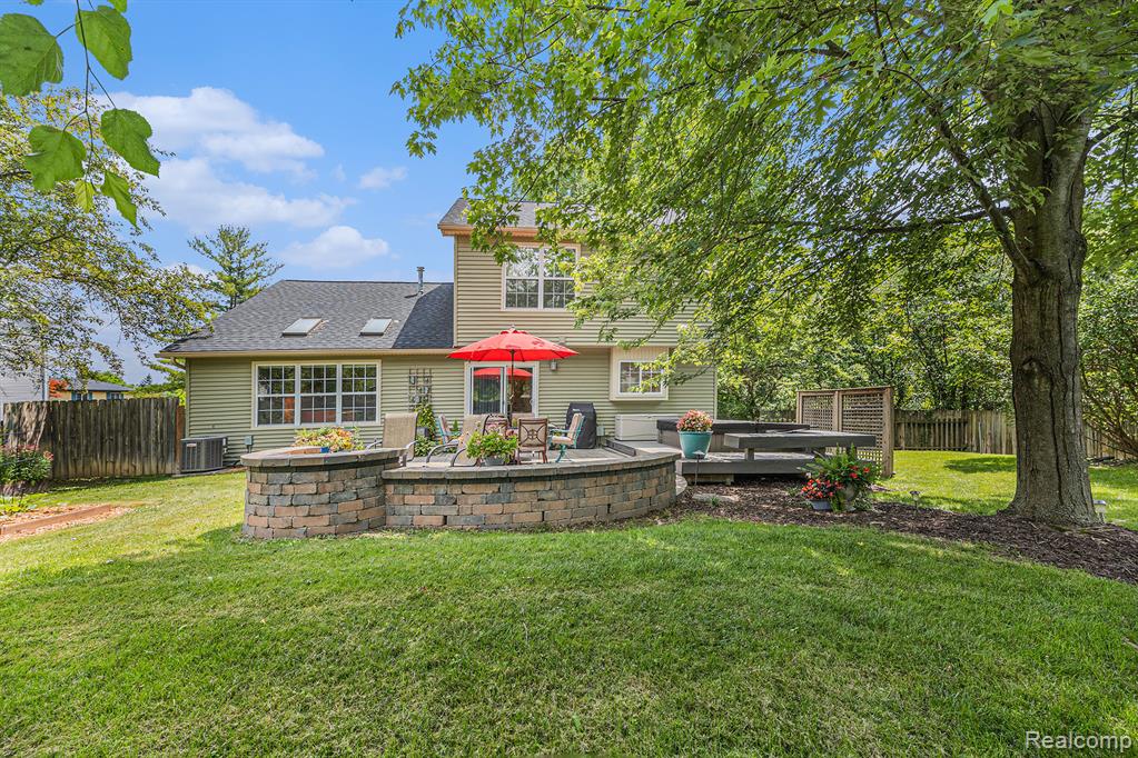 1827 N Franklin Court, Ann Arbor, MI 48103 — Photo 24
