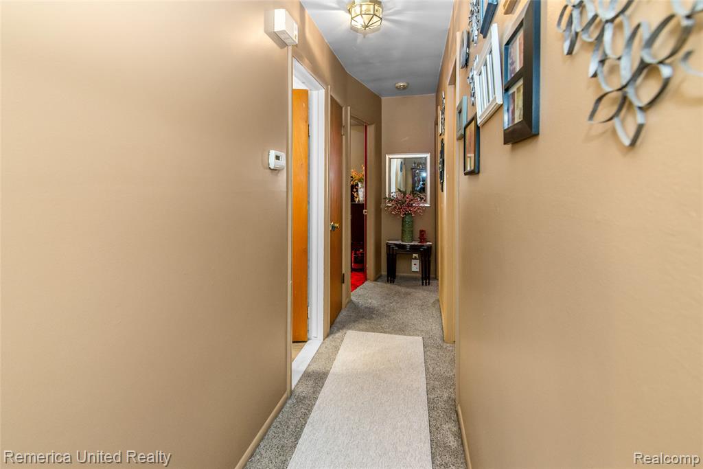 11043 Hamburg Road, Whitmore Lake, MI 48189 — Photo 26