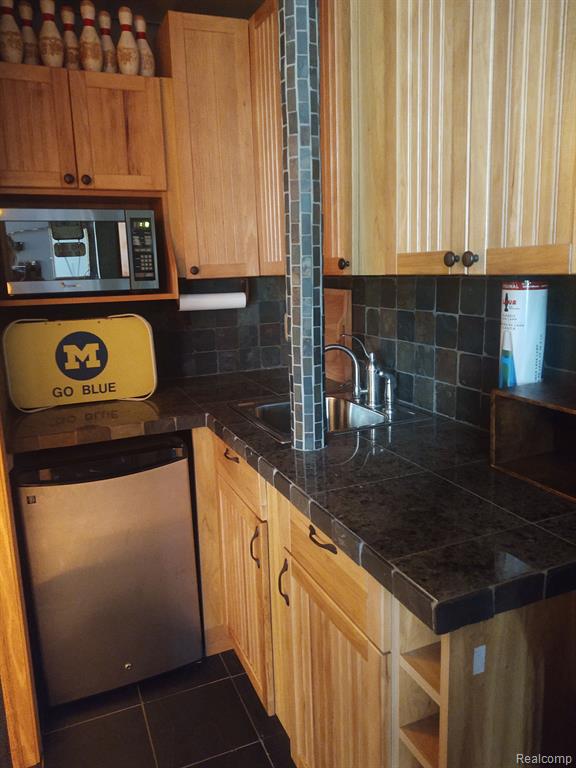 4390 LILY Drive, Howell, MI 48843 — Photo 47