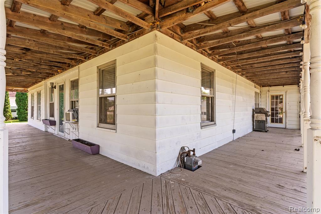 9131 N Genesee Road, Mount Morris, MI 48458 — Photo 4