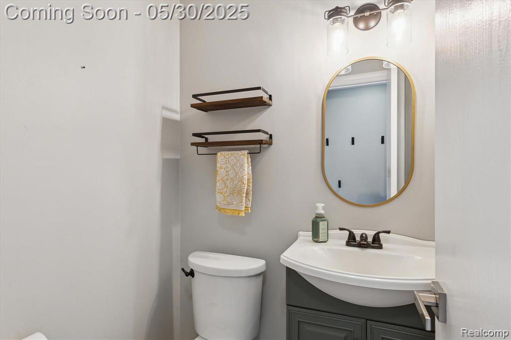 45127 Fair Oaks Drive, Canton, MI 48187 — Photo 34
