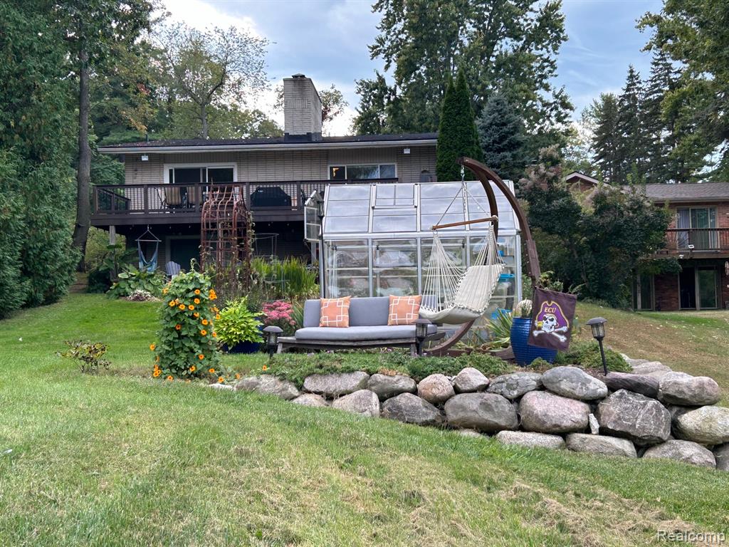 640 Sunset, White Lake, MI 48383 — Photo 4