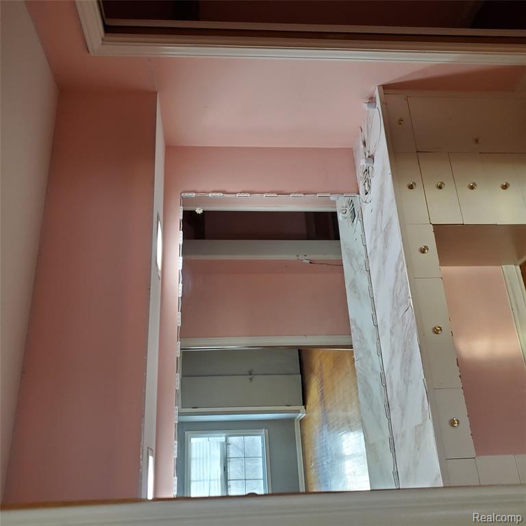 16214 Shaftsbury Avenue, Detroit, MI 48219 — Photo 44