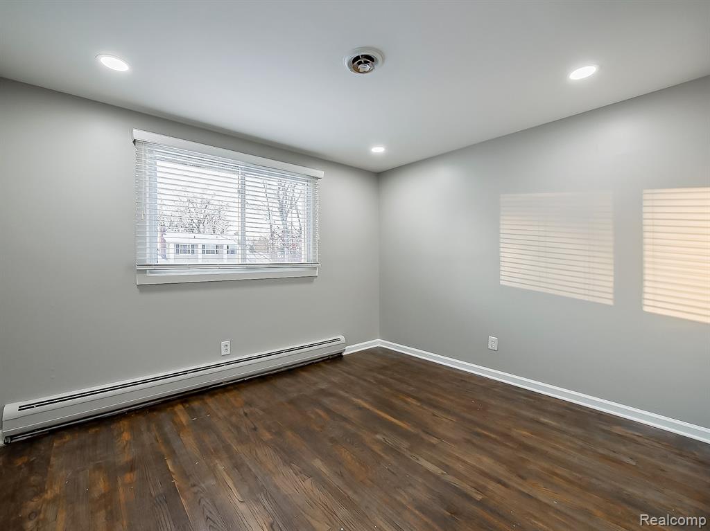 3730 Eastbourne Drive, Troy, MI 48084 — Photo 23
