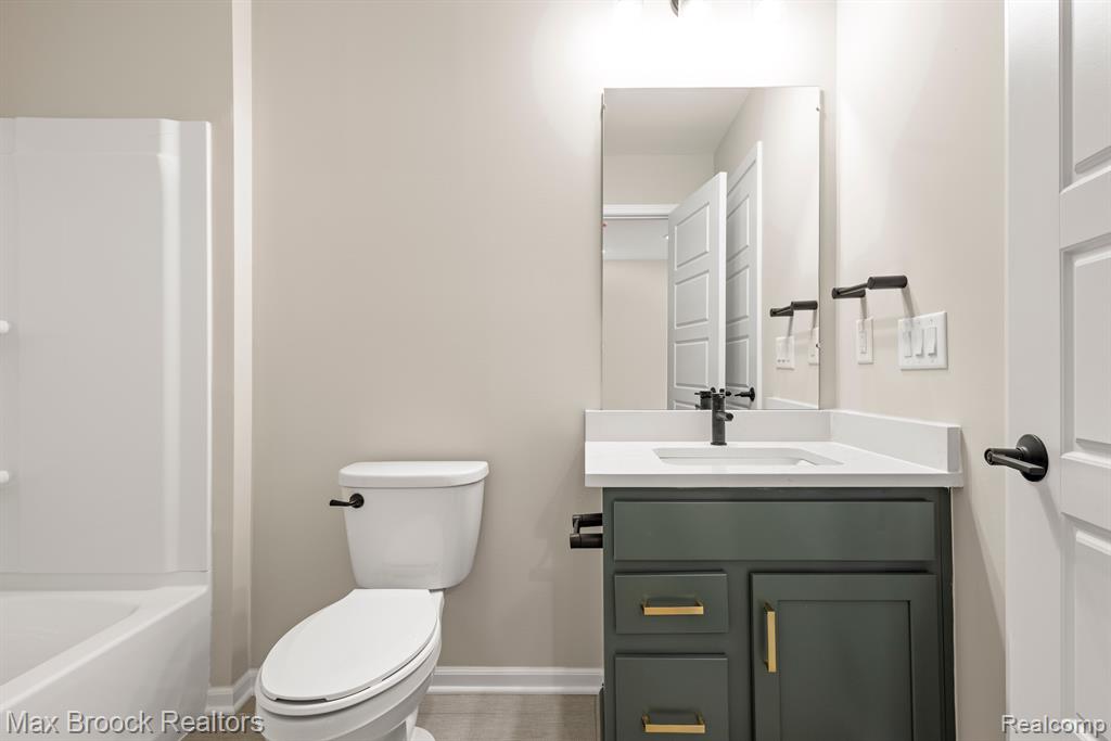 43091 Atwood Avenue 48 NE Atwood Avenue NE, 48, Novi, MI — Photo 14