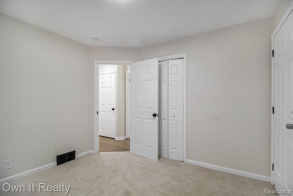9901 CHATHAM, Redford, MI 48239 — Photo 20