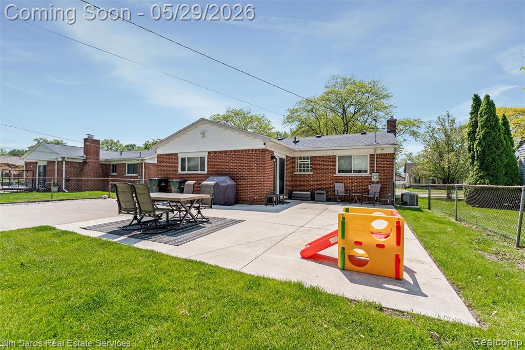 22801 Lake Boulevard, Saint Clair Shores, MI 48082 — Photo 29
