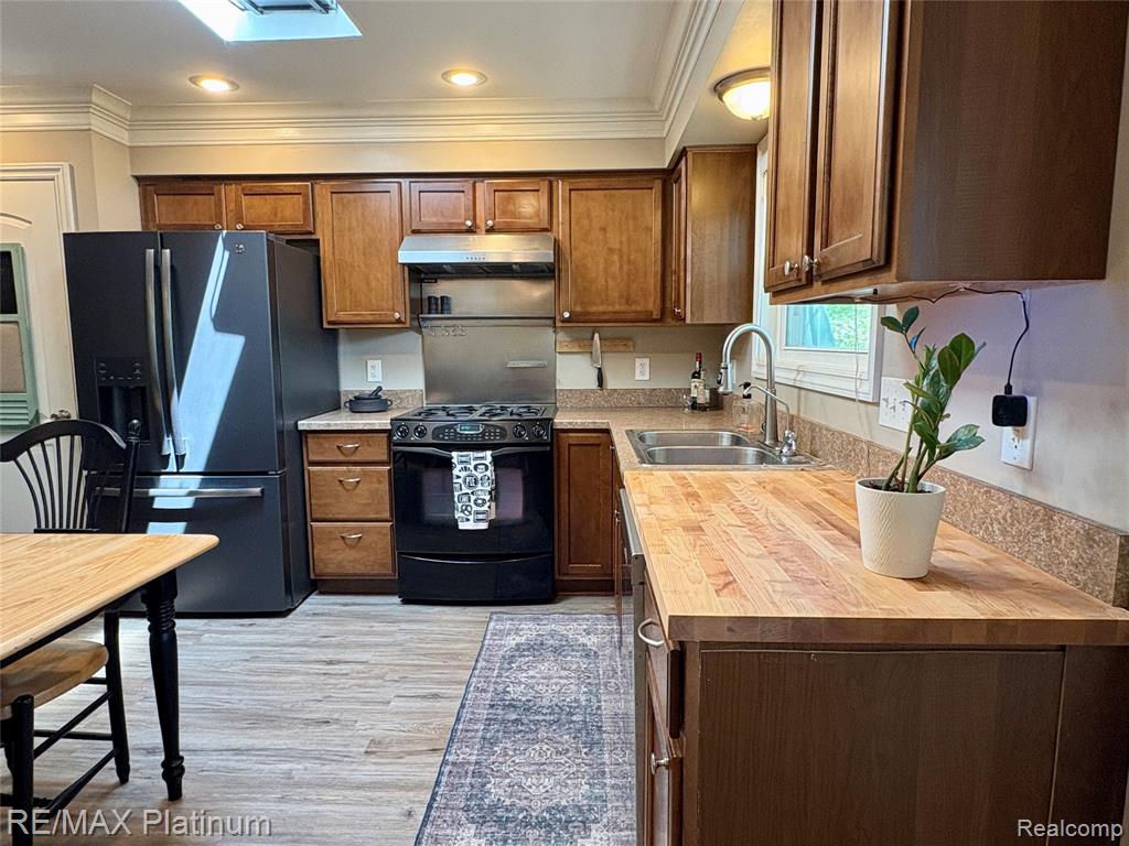 1707 Maxfield Road, Hartland, MI 48353 — Photo 5