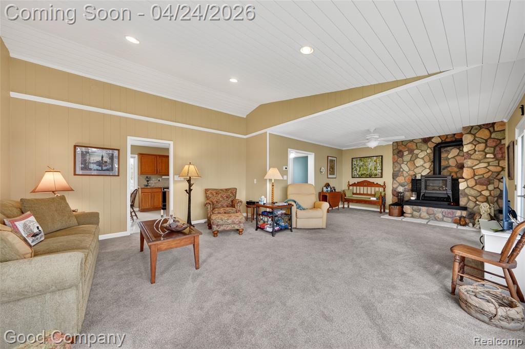 3463 Coseyburn Road, Waterford, MI 48329 — Photo 11