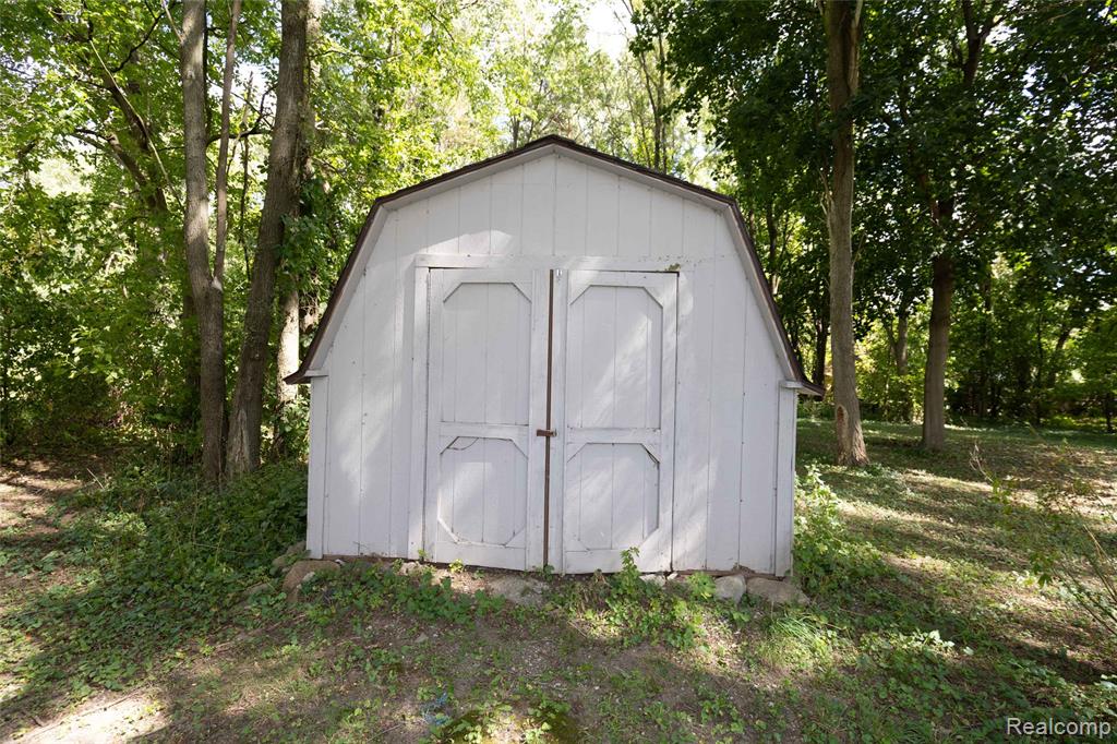 5140 EASTVIEW Road, Clarkston, MI — Photo 41