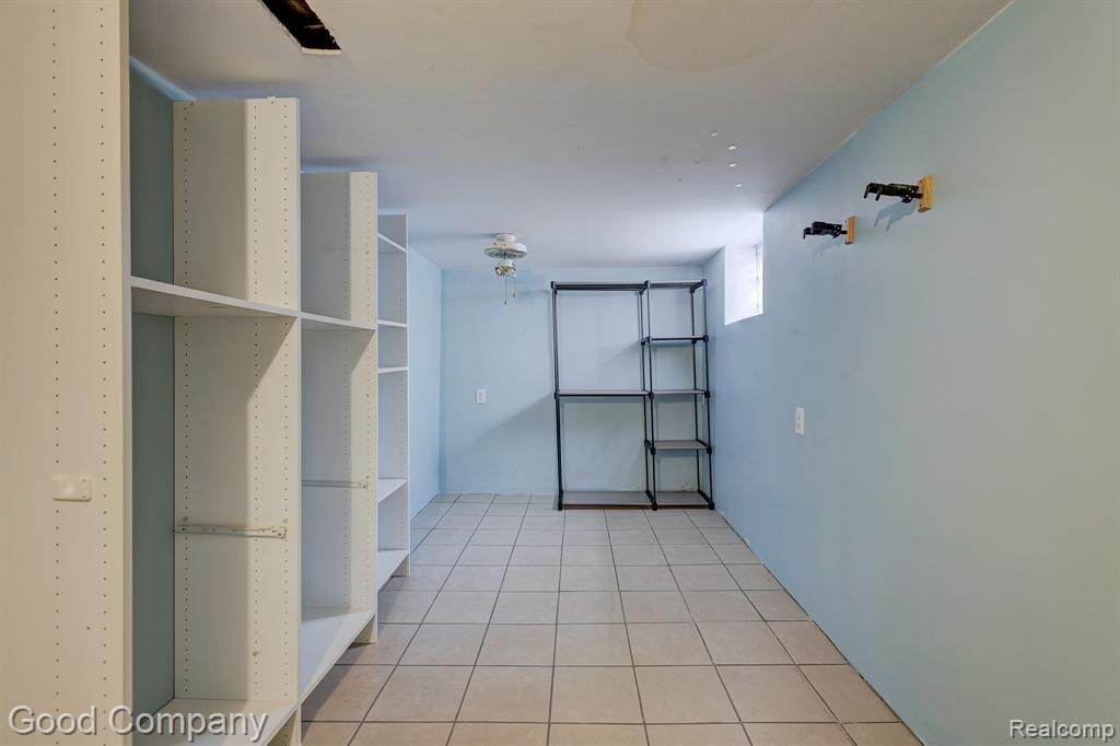 736 E Meyers Avenue, Hazel Park, MI 48030 — Photo 37