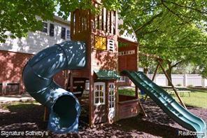 27671 W Echo Valley, Farmington Hills, MI 48334 — Photo 21
