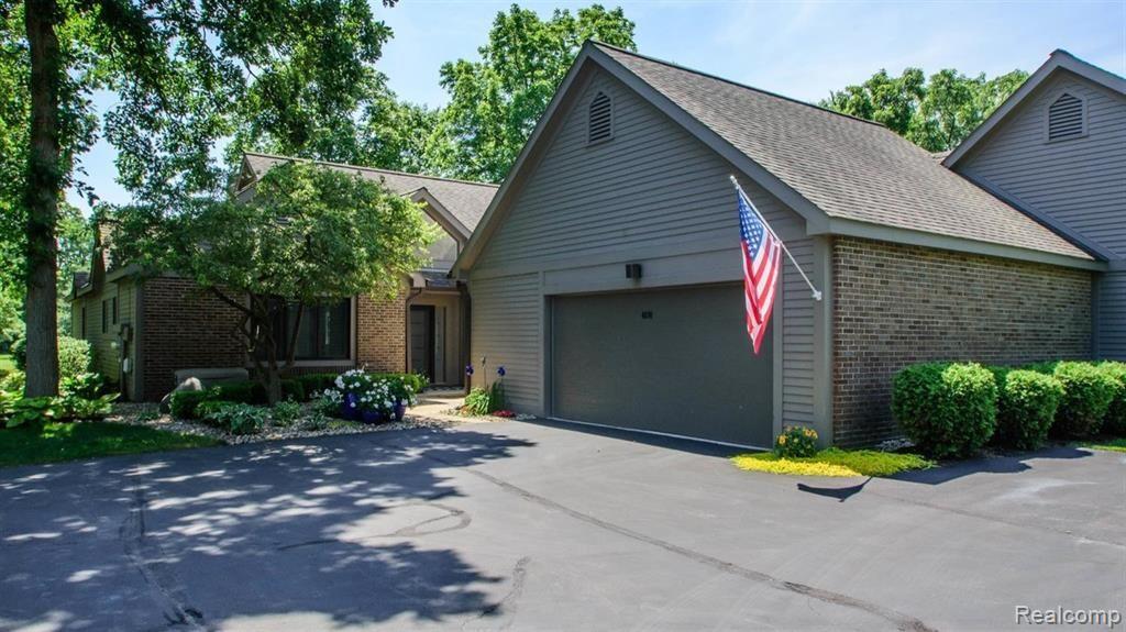 4674 Cottonwood Drive, Ann Arbor, MI 48108 — Photo 2
