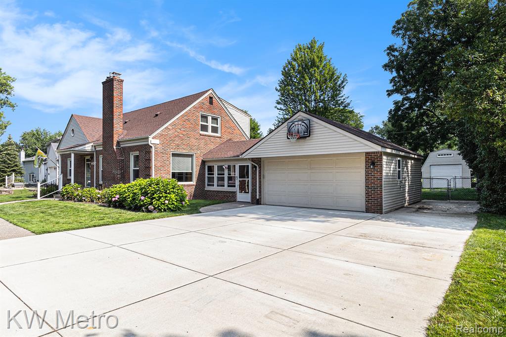 449 Shoreview Drive, Waterford, MI 48328 — Photo 6
