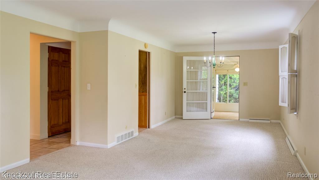4465 Dirker Road, Saginaw, MI 48638 — Photo 9