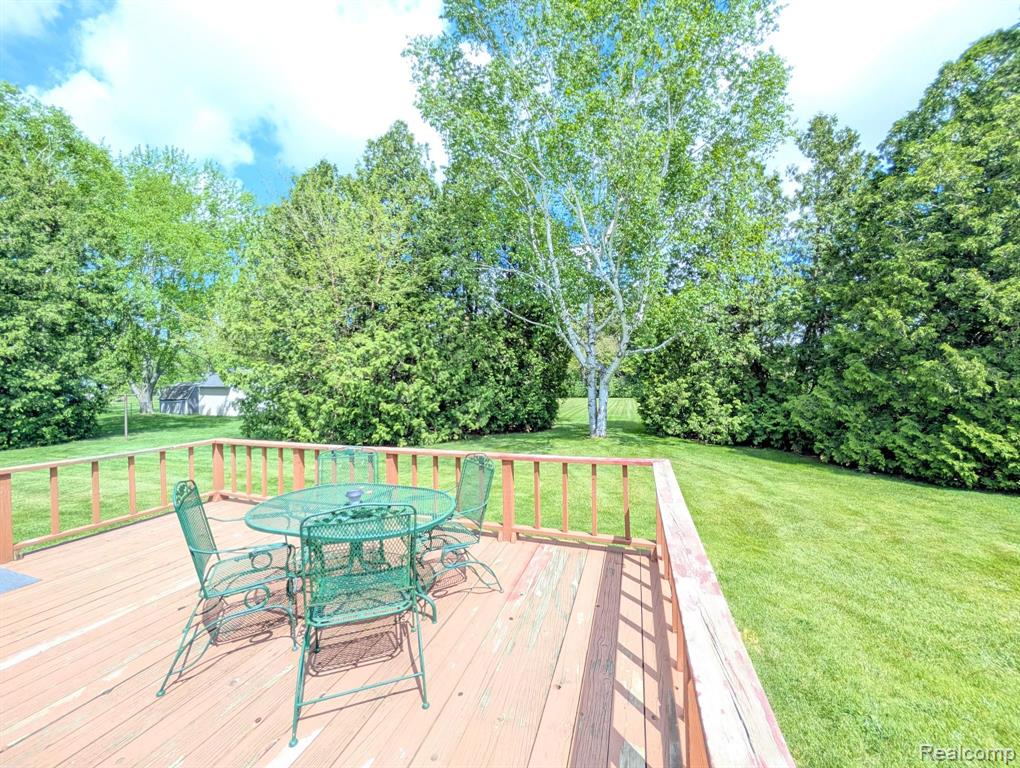 5097 Berneda Drive, Flint, MI 48506 — Photo 14