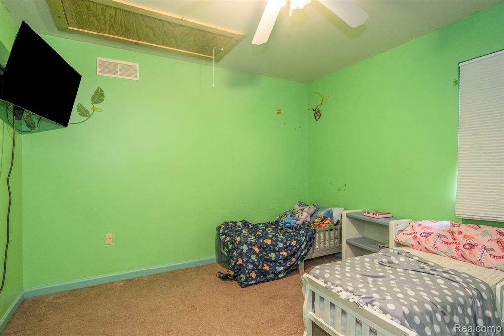 4621 Dickerson Avenue, Waterford, MI 48328 — Photo 12