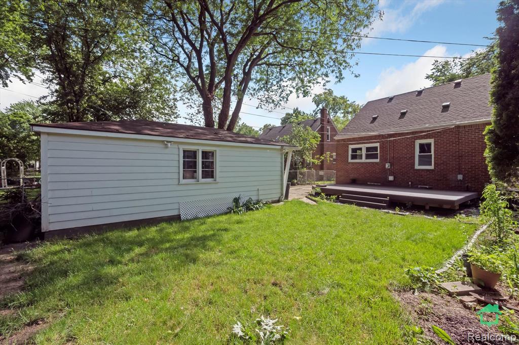 9628 Cavell Street, Livonia, MI 48150 — Photo 36