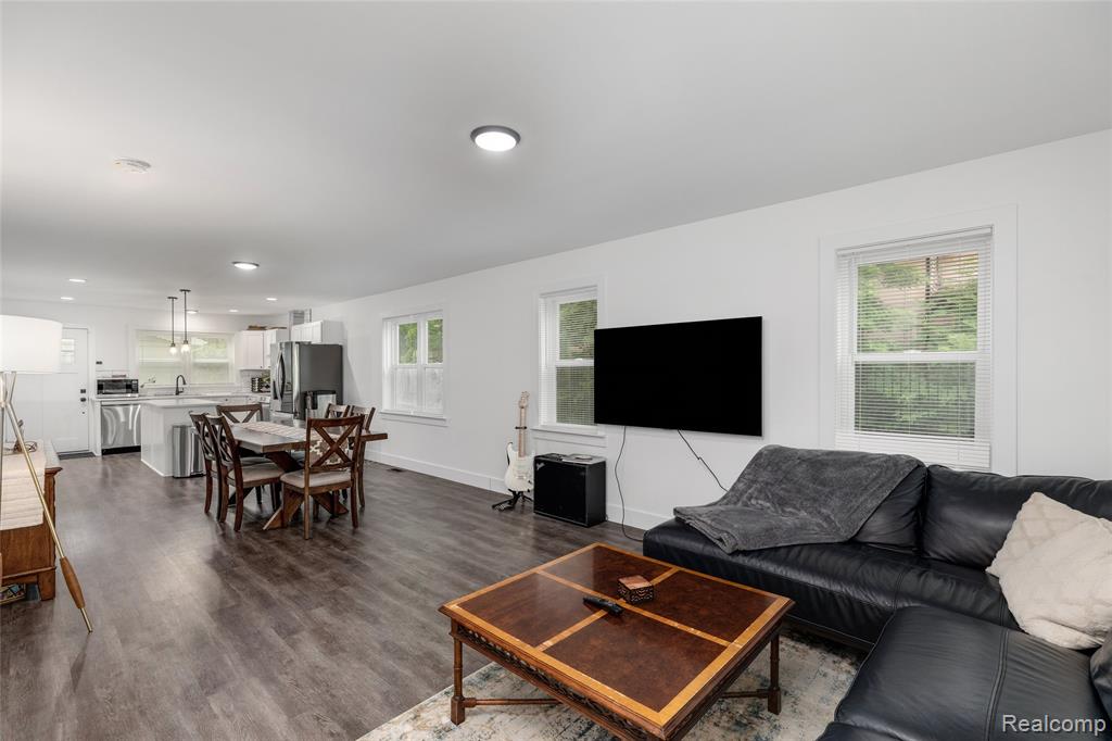 416 W Second Avenue, 4, Flint, MI 48503 — Photo 9