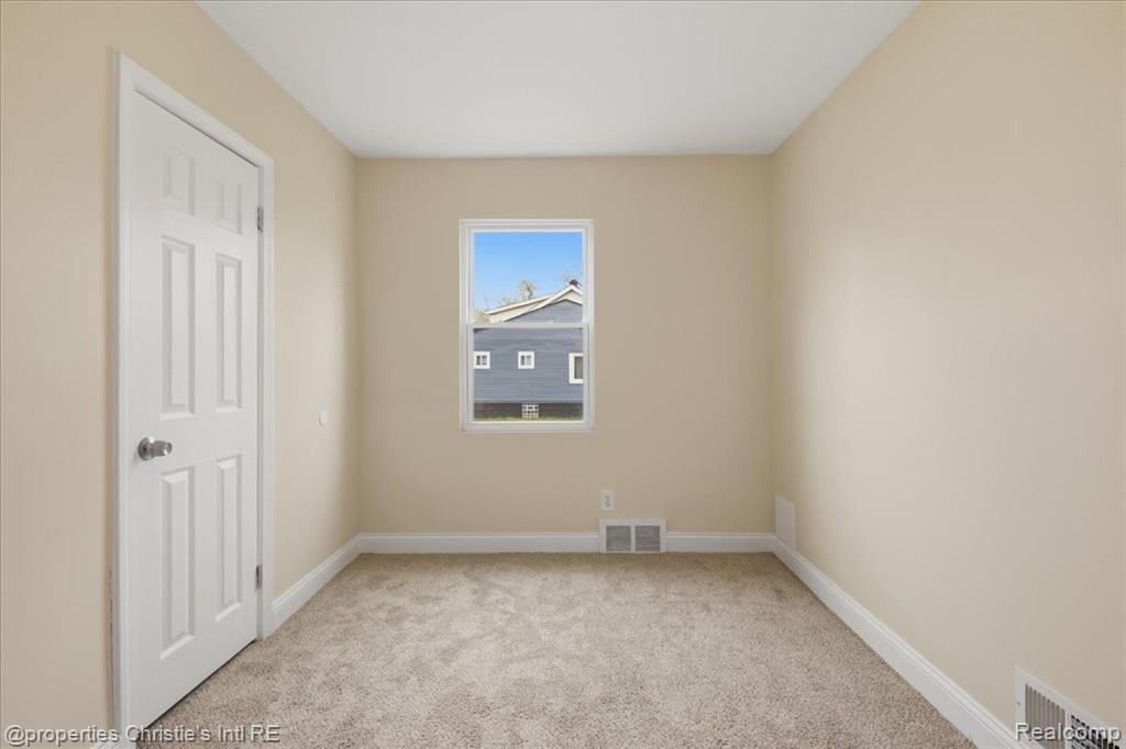 16596 Santa Rosa Drive, Detroit, MI 48221 — Photo 10