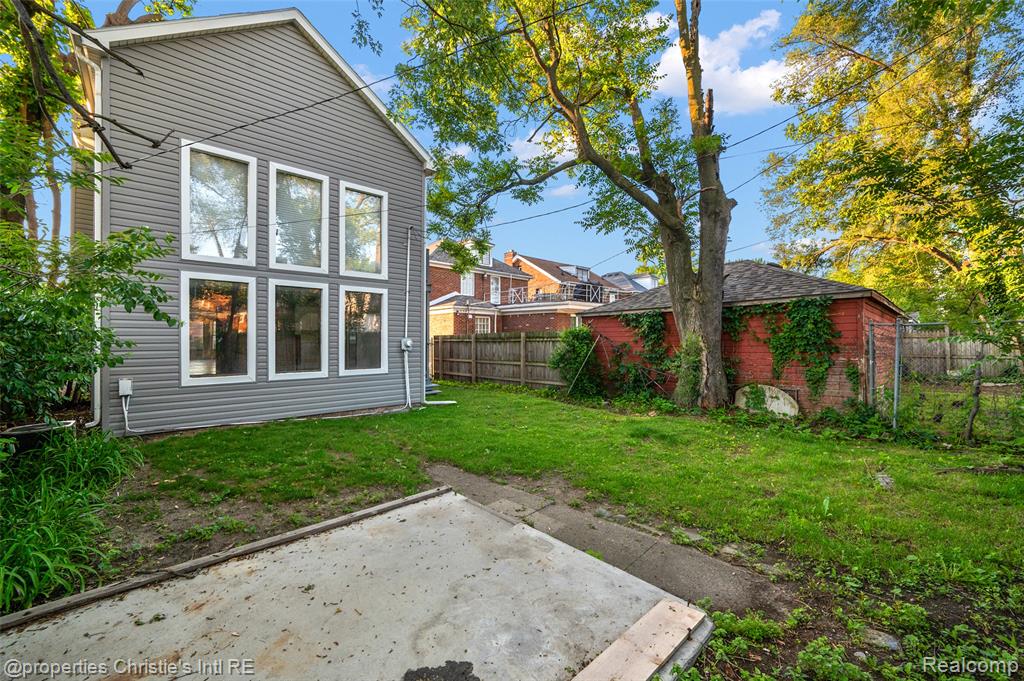 18645 Roselawn Street, Detroit, MI 48221 — Photo 9