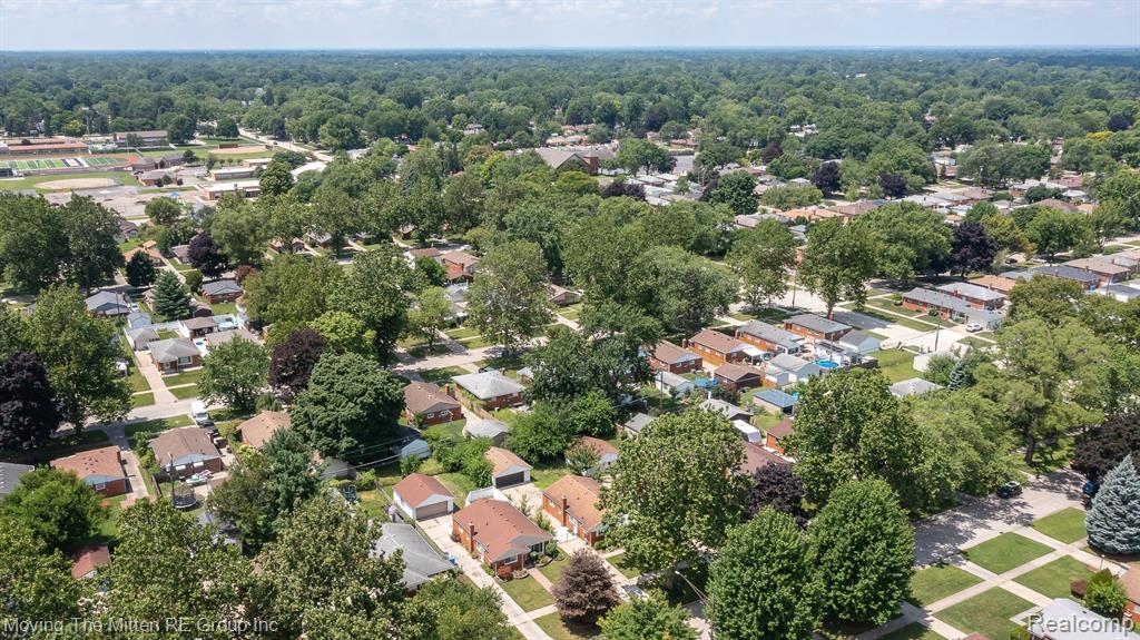 4666 ROOSEVELT Boulevard, Dearborn Heights, MI 48125 — Photo 26