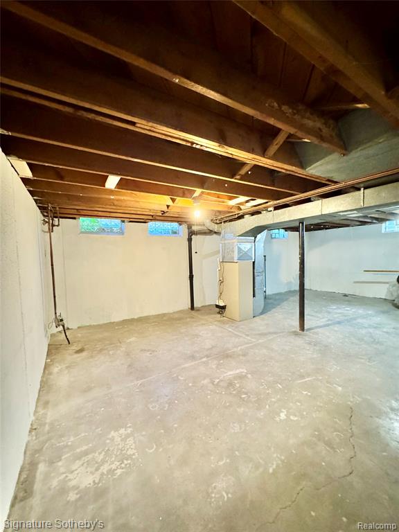 9715 Sylvester Street, Taylor, MI 48180 — Photo 32