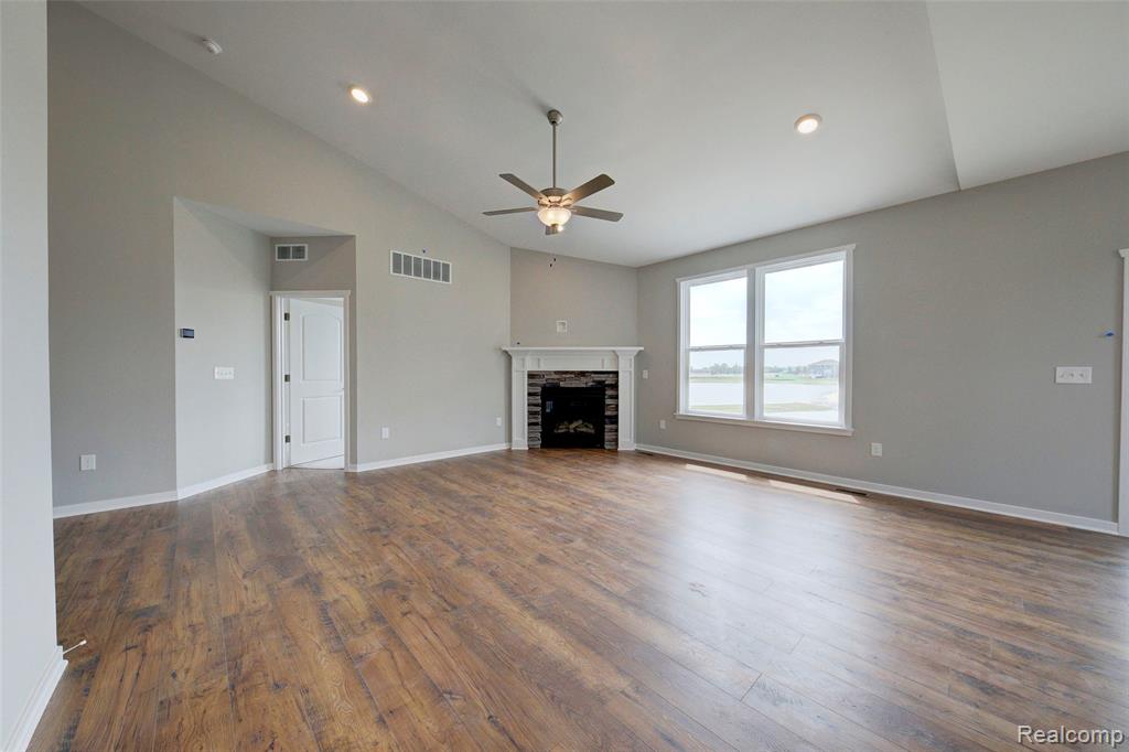 659 ROUND ROCK DR, Howell, MI 48843 — Photo 13