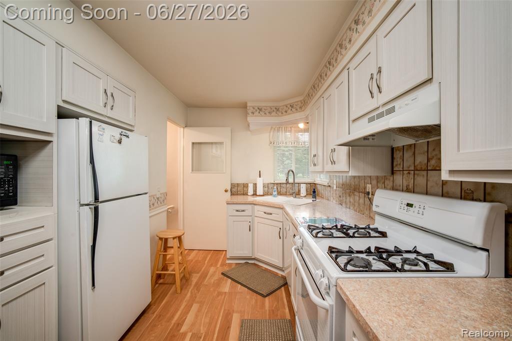 10086 N Lewis Road, Clio, MI 48420 — Photo 9